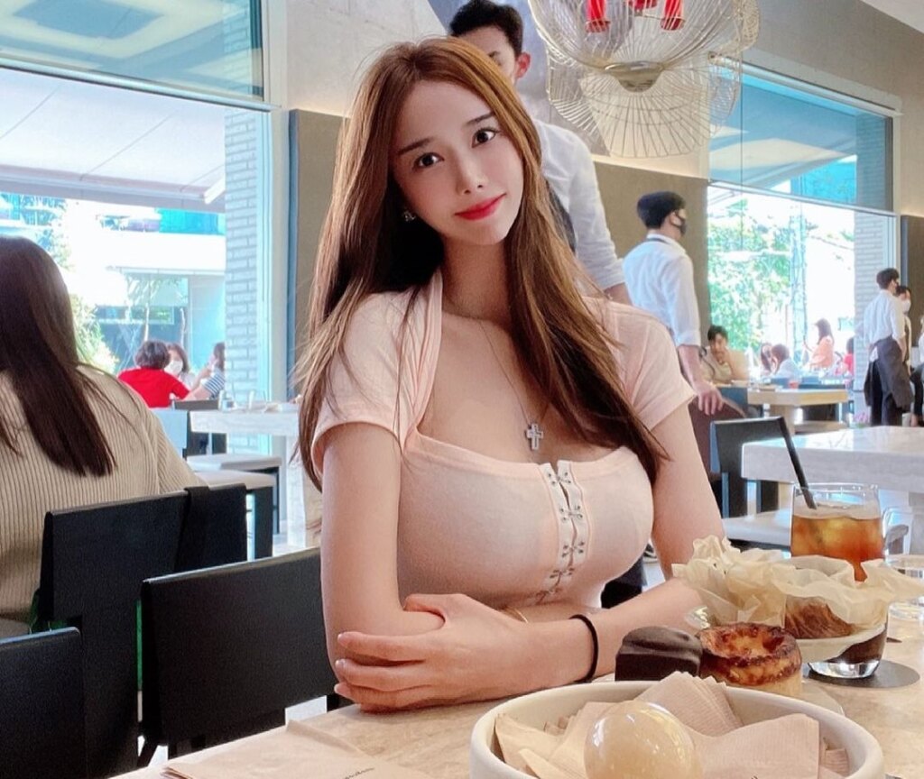 Top Hottest Korean Girls On Instagrammeet Korean Sexy Women